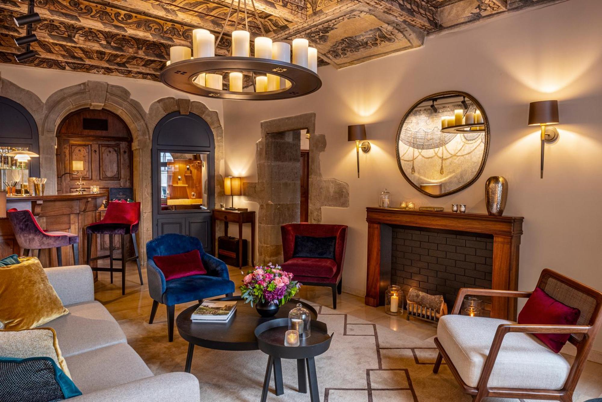 Hotel Les Armures Женева Екстер'єр фото The hotel's lobby